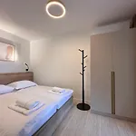 Apartman M - Luxury With Private Pools *