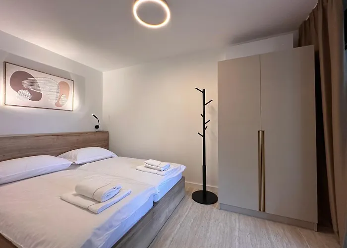 Апартаменты M - Luxury With Private Pools *