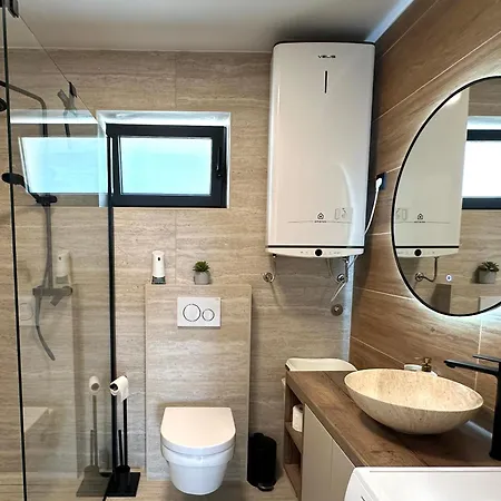 M - Luxury With Private Pools Punat