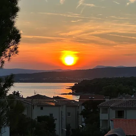 Apartament M - Luxury With Private Pools Punat