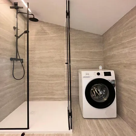 M - Luxury With Private Pools Apartament Punat