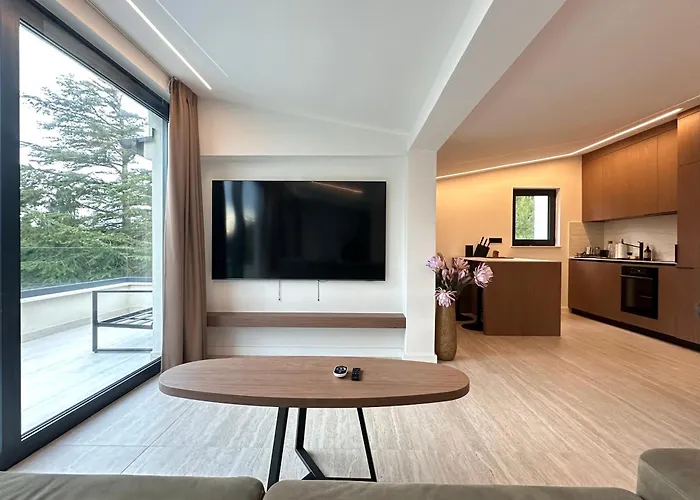 アパート M - Luxury With Private Pools プナト