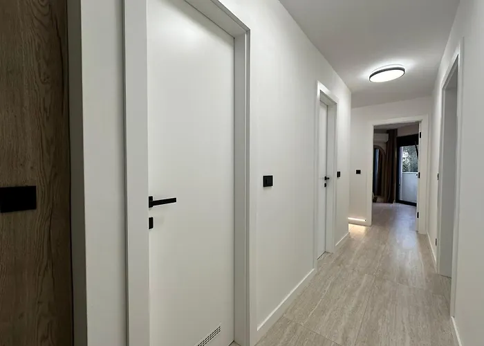 Apartment M - Luxury With Private Pools