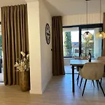 M - Luxury With Private Pools * Punat