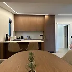 M - Luxury With Private Pools *