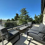 Apartamento M - Luxury With Private Pools Punat