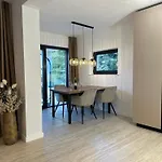 Apartamento M - Luxury With Private Pools Punat