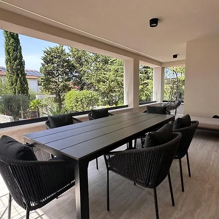 Apartament M - Luxury With Private Pools *