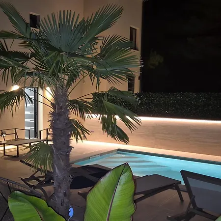 Daire M - Luxury With Private Pools *