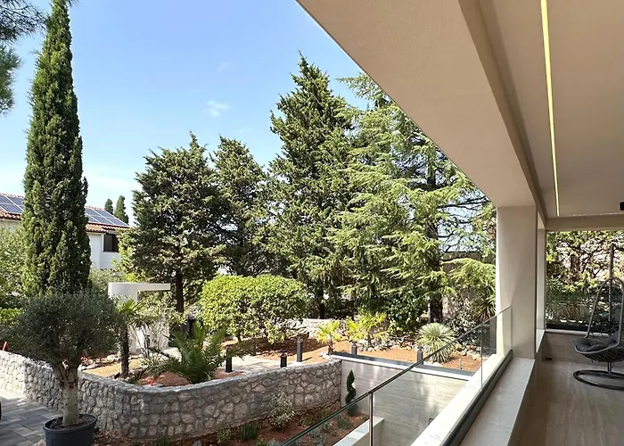 Apartament M - Luxury With Private Pools