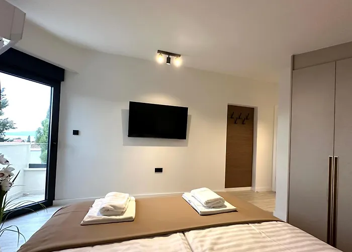 Apartament M - Luxury With Private Pools